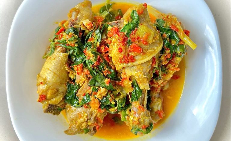 Masakan Manado Woku Belanga