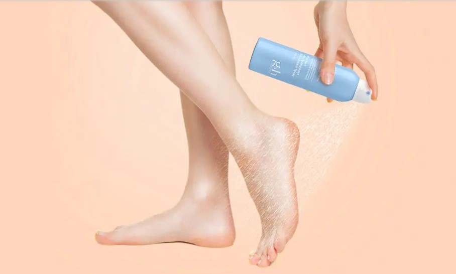 Butuh Deodoran agar Kaki Tak Bau